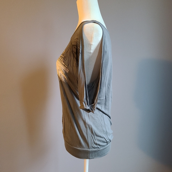 Lascana cold shoulder tee XS NWOT - Picture 2 of 4